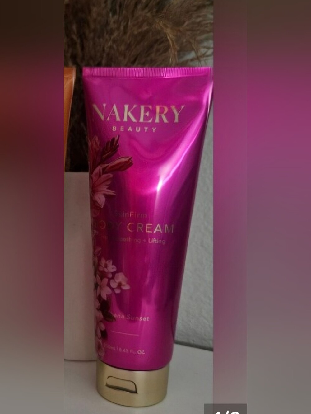 Nakery Skin Firm Body Cream